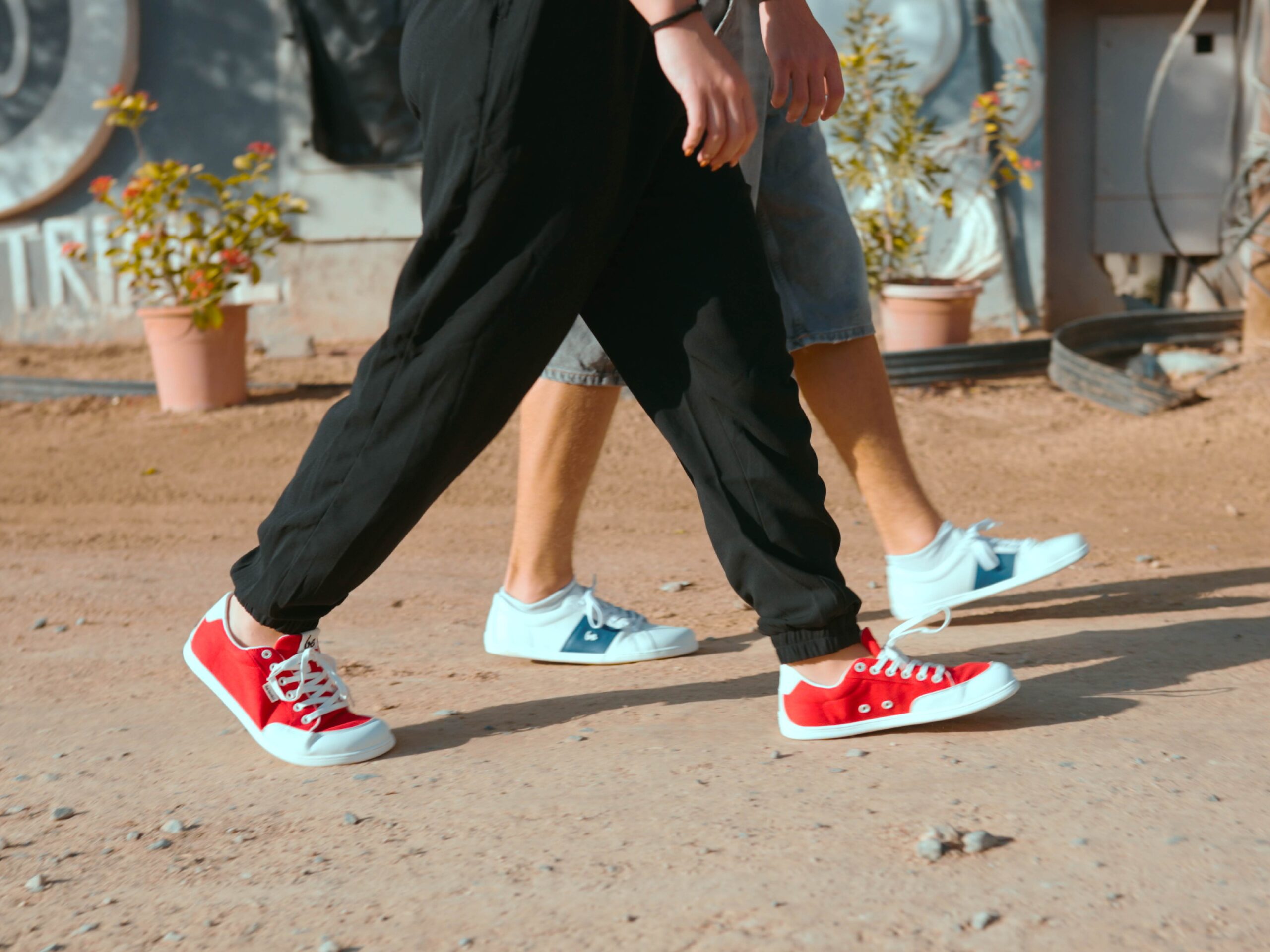 Barefoot Hiking Shoes UAE